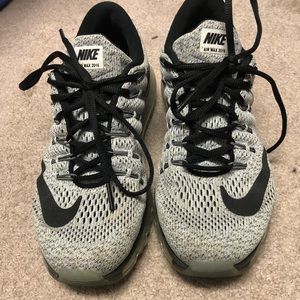 Nike AirMax Tennis Shoes